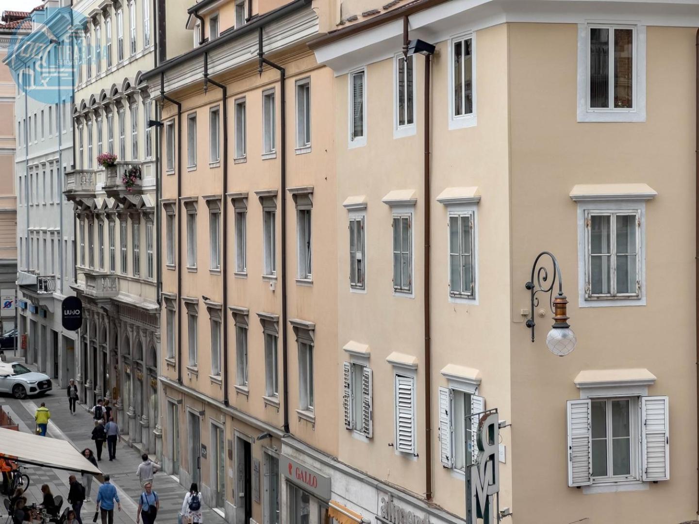 San Nicolo 14 Tirabora Short Rent Appartement Triëst Buitenkant foto