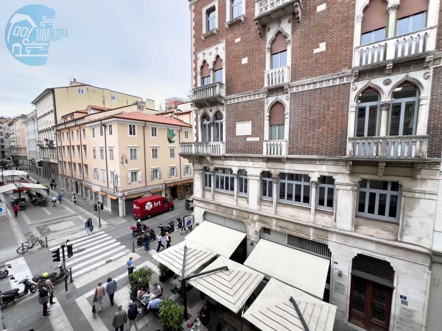 San Nicolo 14 Tirabora Short Rent Appartement Triëst Buitenkant foto