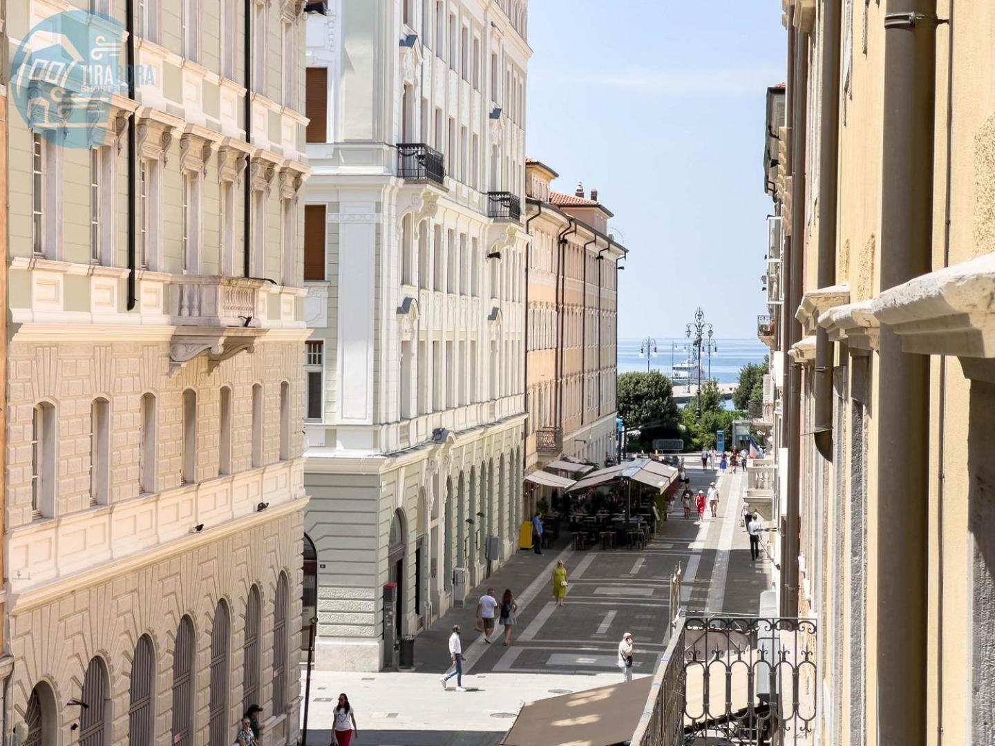 San Nicolo 14 Tirabora Short Rent Appartement Triëst Buitenkant foto