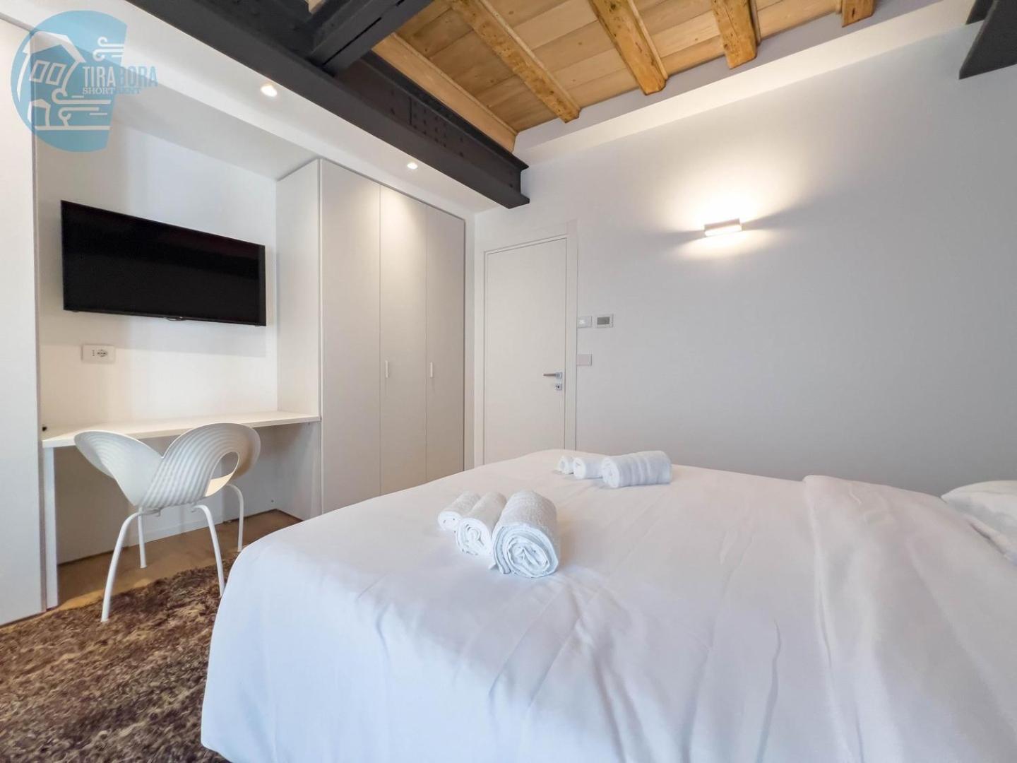 San Nicolo 14 Tirabora Short Rent Appartement Triëst Buitenkant foto